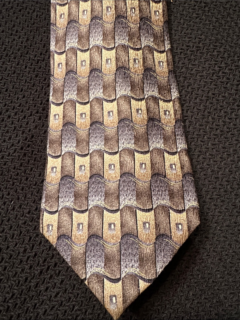 Louis Roth Classic Mens Gold and Brown Patterned Tie